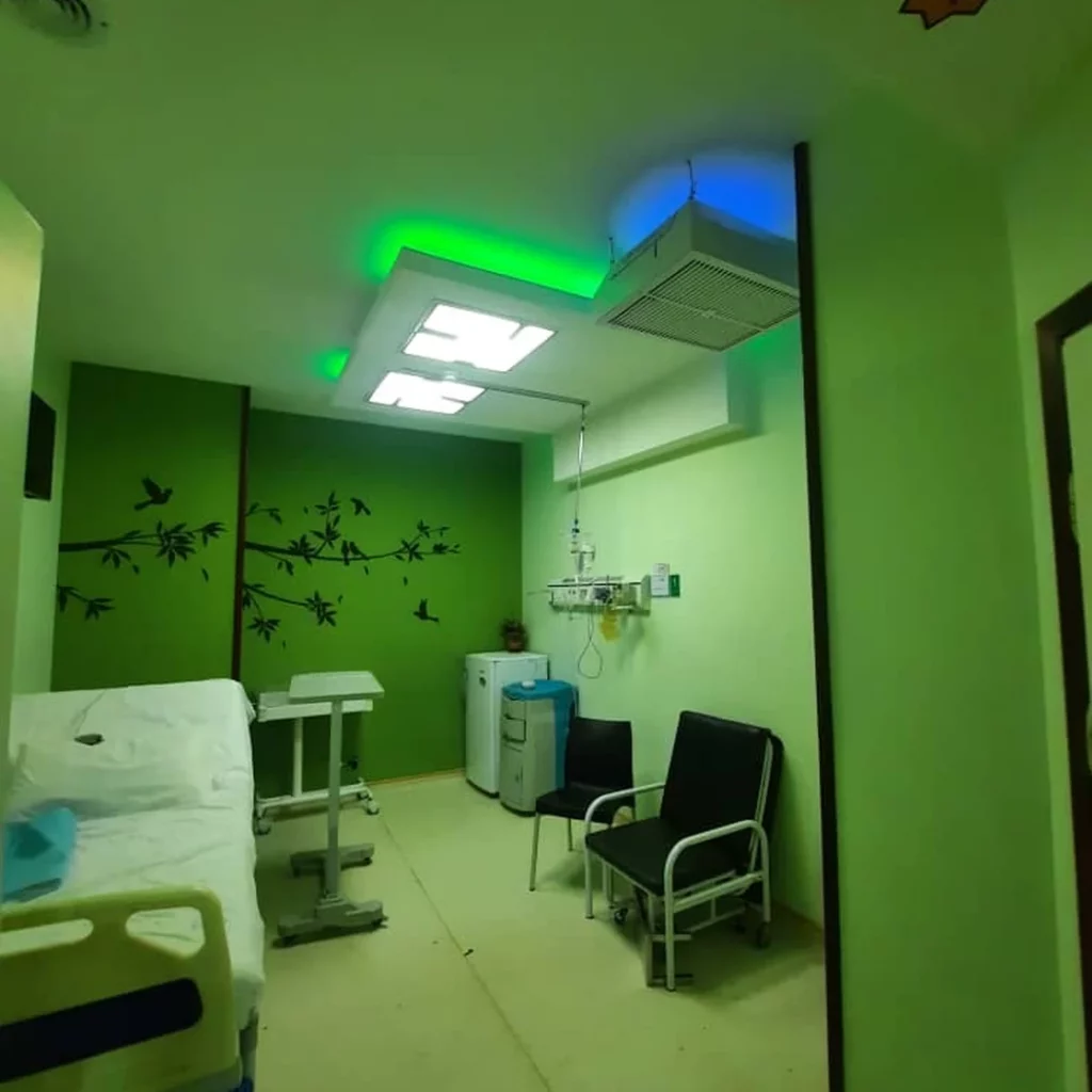 Infectious disease isolation room